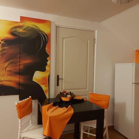 Legend Room Pucioasa Zewnętrze zdjęcie