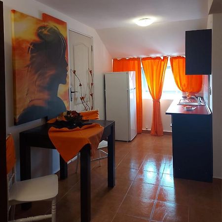 Legend Room Pucioasa Zewnętrze zdjęcie